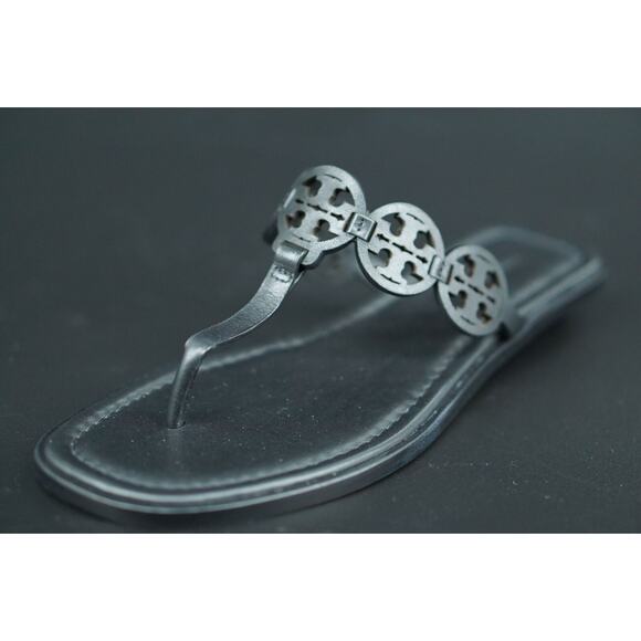 Tory Burch Miller Tiny Black Leather Thong Sandals SZ 7.5 $235 Logo Flip Flop - Picture 1 of 9